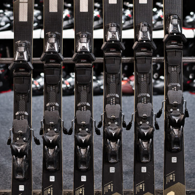 Narty Atomic Cloud C14 Revoshock S 2024