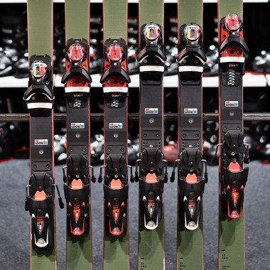 Narty Van Deer 25 PRO L 2023