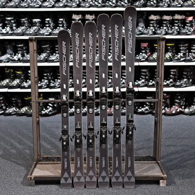 Narty Fischer Trinity 2025