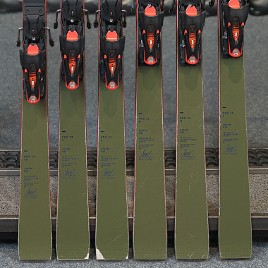 Narty Van Deer 21 PRO S 2025