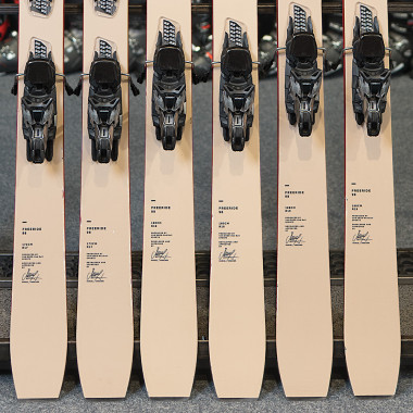 Narty Van Deer FREERIDE 98 2025