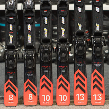 Narty Volkl Racetiger Junior RED 100-120 2024