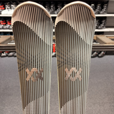 Narty Volkl Shine SC Carbon 148 cm 2026 - TEST 1 DZIEŃ